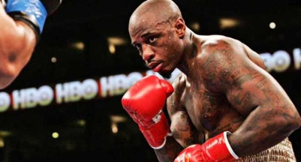 Malik Scott Gives Canelo No Shot at Beating Mayweather