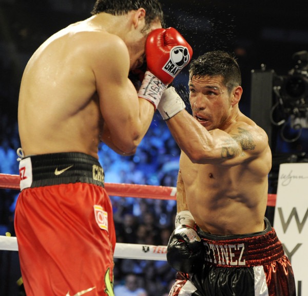 Sergio+Martinez+Julio+Cesar+Chavez+Jr+v+Sergio+Kj9c9_EpAM6x