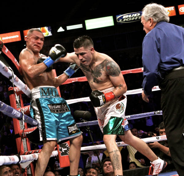 Flashback: Brandon Rios vs. Mike Alvarado