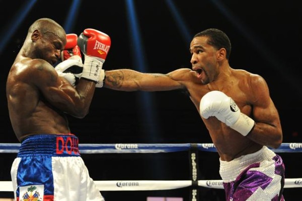 Lamont Peterson Dazzles In Front Of Hometown Crowd