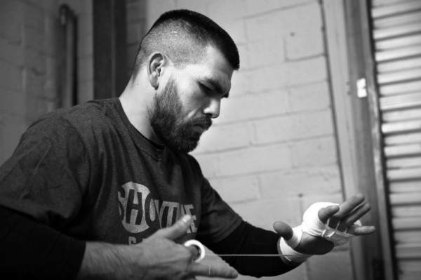Photo Gallery: Alfredo “Perro” Angulo in Training