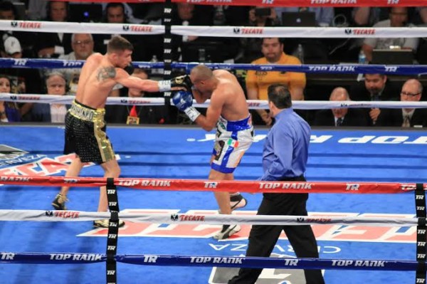 Chavez-Vera Fight Night - Jr. Barron2