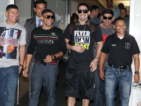 Photo Gallery: Danny Garcia Arrives in Puerto Rico