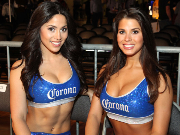 Photo Gallery 2: Hopkins vs. Shumenov Fight Night