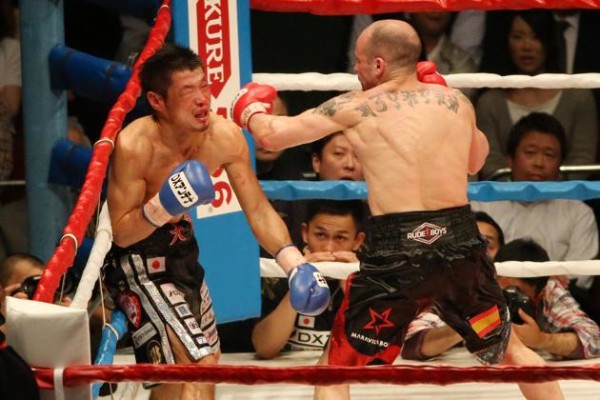 Photo Gallery: Kiko Martinez vs. Hozumi Hasegawa