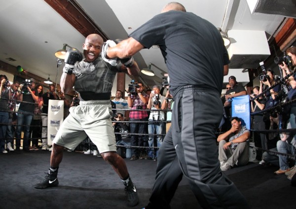 TimothyBradley-Chris Farina3