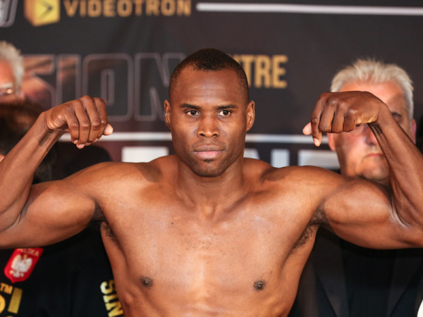 Photo Gallery: Stevenson vs. Fonfara Weigh In