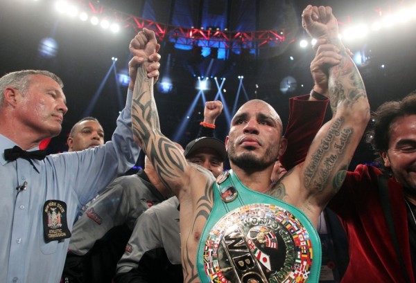 Cotto Martinez - Chris Farina