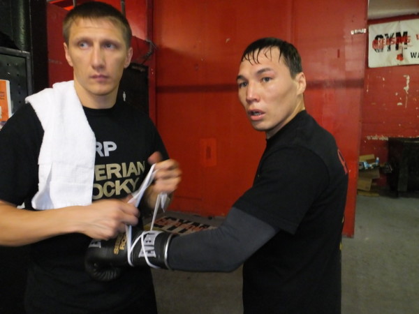 Ruslan Provodnikov Arrives in Moscow