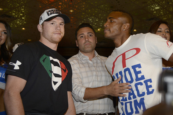 CANELO-LARA-ARRIVE