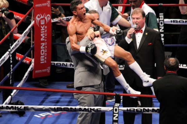 Round By Round Boxing