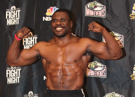 Mchunu vs. Wilson Weights & Photos