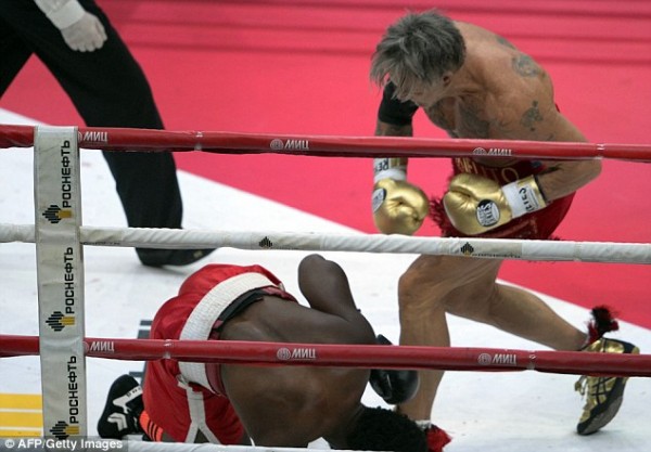 Round By Round Boxing