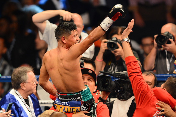 Abner Mares Stops Jose Ramirez in 5
