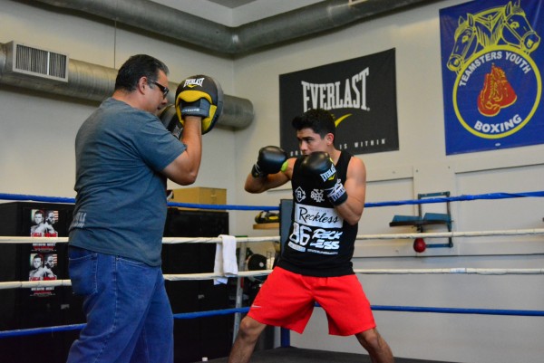 Frankie Gomez Jo Jo Diaz - Golden Boy Workout - Ismael Gallardo RBRBoxing (12)