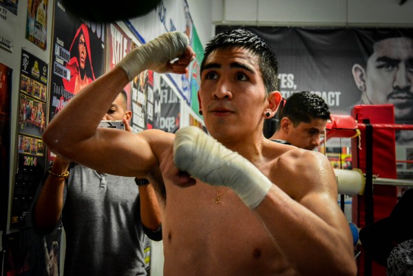 Video | Getting to Know Leo Santa Cruz Series