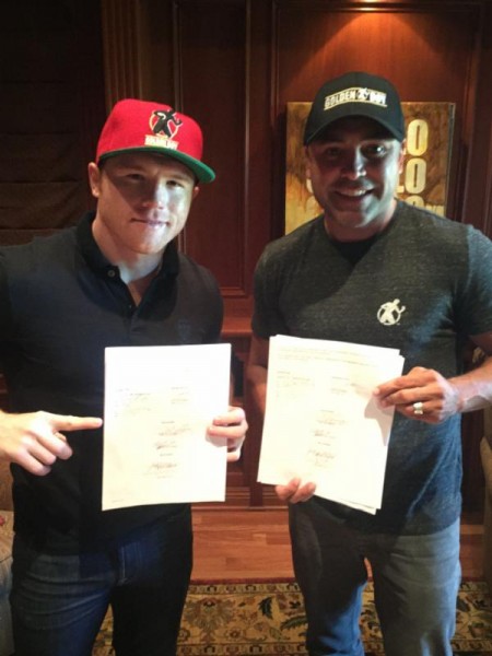 Canelo Alvarez Re-Signs Multi-Fight Deal with Golden Boy Promotions