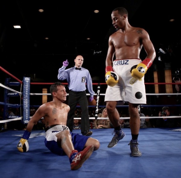 Louis Cruz Returns on Broadway Boxing with TKO Victory