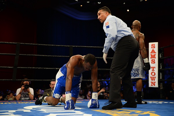 Bellows vs Aikens_Fight_Al Powers _ Premier Boxing Champions