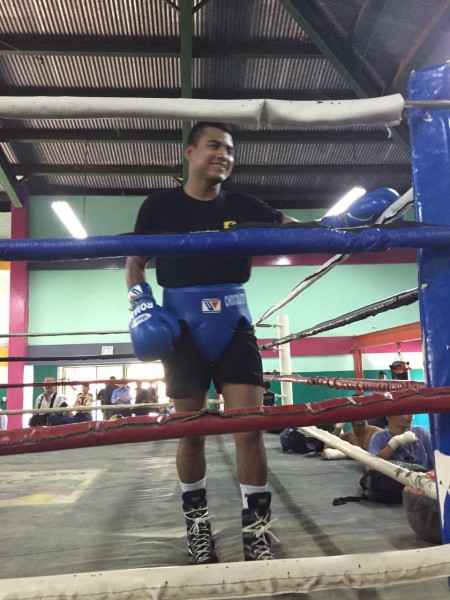 Gonzalez vs. Arroyo: Training Camp Quotes & Photos