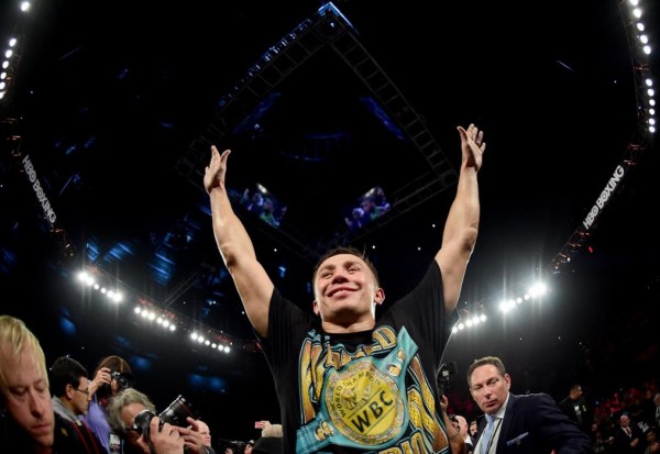 Gennady Golovkin Destroys Dominic Wade in 2 Rounds