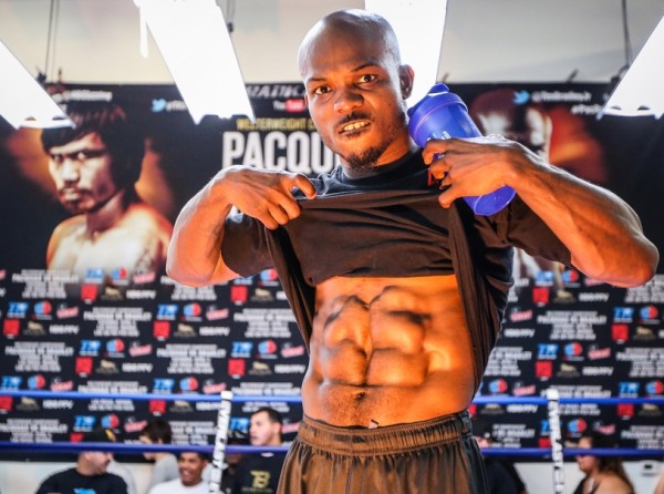 Tim Bradley - Mikey Williams10