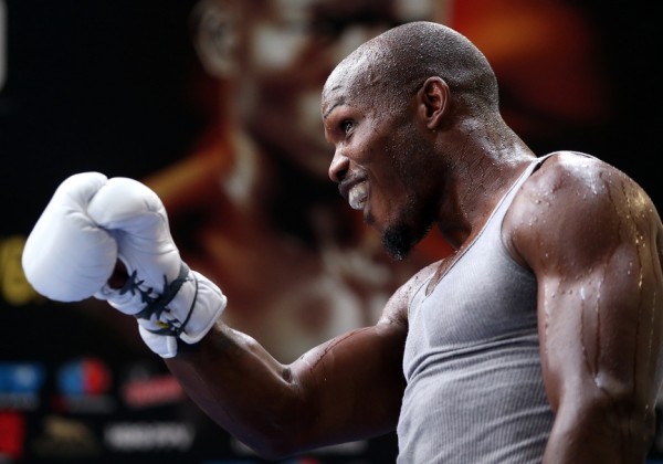 Tim Bradley - Mikey Williams13