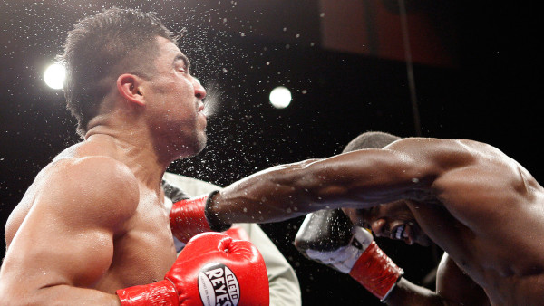 Victor Ortiz Andre Berto - HBO 2