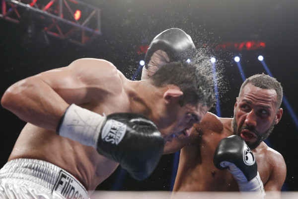 James DeGale vs Rogelio Medina