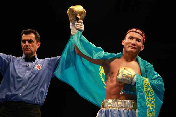 Kanat Islam Stops Jesus De Angel in 6