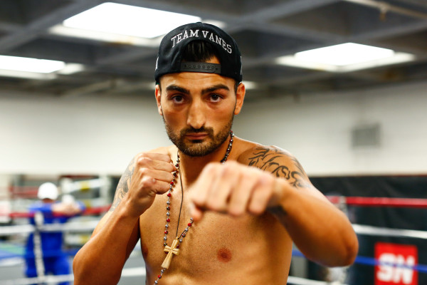 LR_MEDIA WORKOUT-VANES MARTIROSYAN-TRAPPFOTOS-05182016-5163