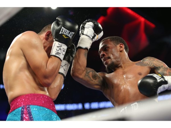 Lamont Roach Jr. Remains Unbeaten on Canelo-Khan Undercard