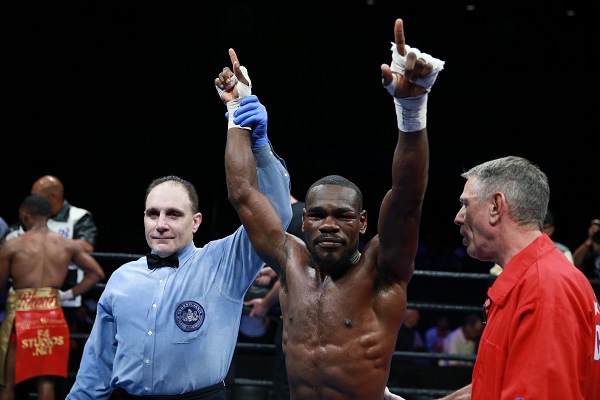 Edner Cherry Wins Controversial Decision Over Omar Douglas