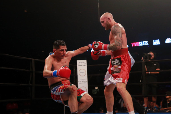 Hugo Centeno Jr. vs. Daniel Sandoval_Fight_Nabeel Ahmad  _ Premier Boxing Champions (1)