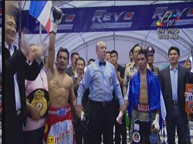 Knockout CP Freshmart Beats Byron Rojas in Sloppy Strawweight Unification