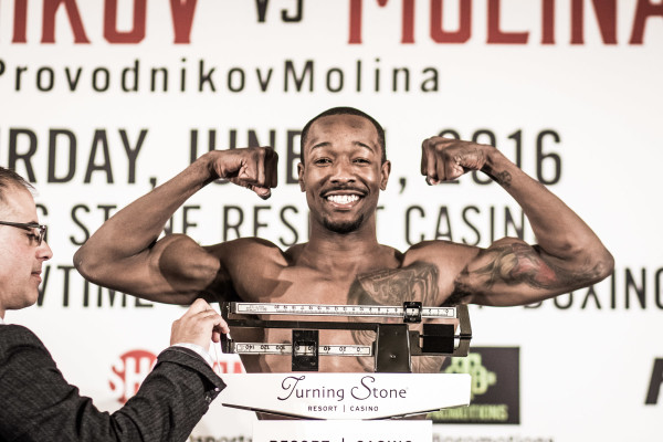 Round By Round Boxing