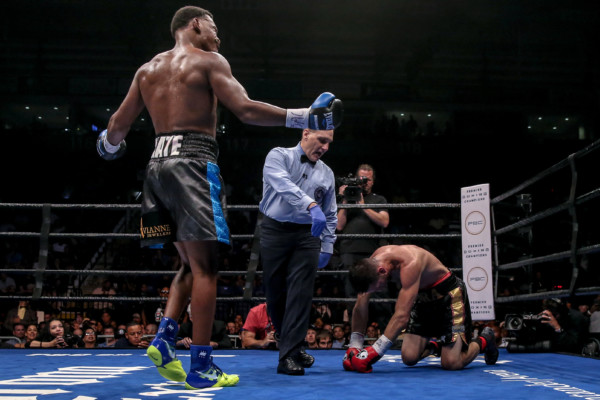 Jacobs Stops Mora, Easter vs. Commey Steals the Show