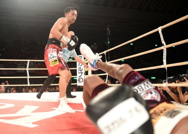Yamanaka Wins Big After Trading Knockdowns With Moreno