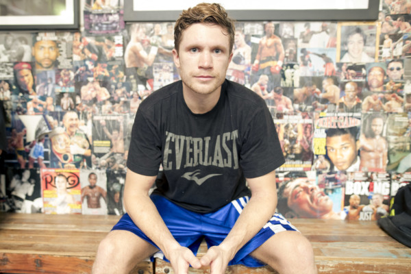 Unbeaten Welterweight Taras Shelestyuk Sparring with Shane Mosley Ahead of ShoBox Main Event Debut