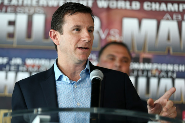 Jesus Cuellar vs. Abner Mares - Dave Mandel Showtime