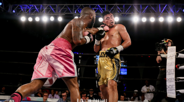 mike-reed-vs-aaron-herrera-fight-night-mvp-1