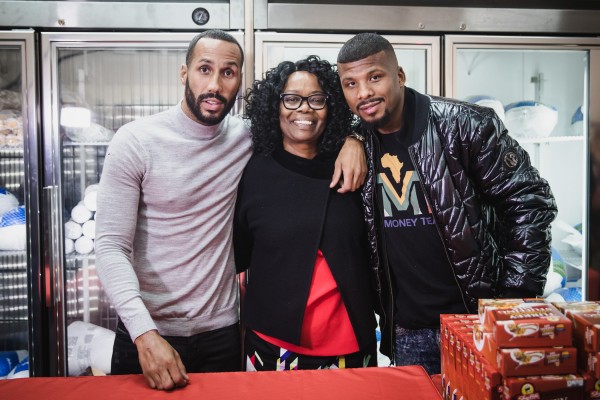 Boxing Stars Badou Jack, James DeGale, Jose Pedraza & Gervonta Davis Give Back Before Thanksgiving Holiday & January 14 Showdowns