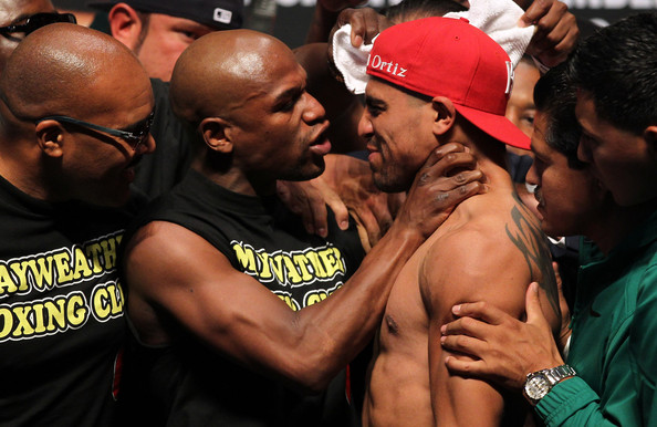 Flashback Friday | Floyd Mayweather vs. Victor Ortiz