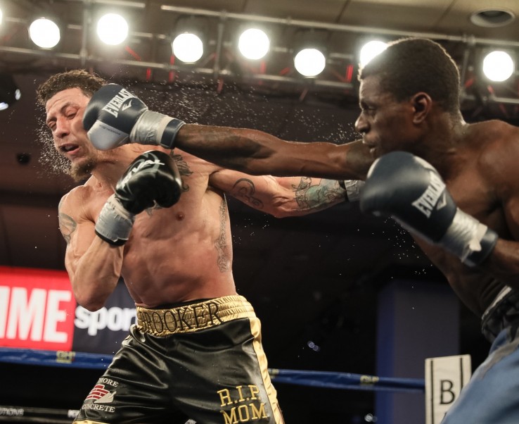 Ronald Ellis Wins Ugly Fight Against Christopher Brooker