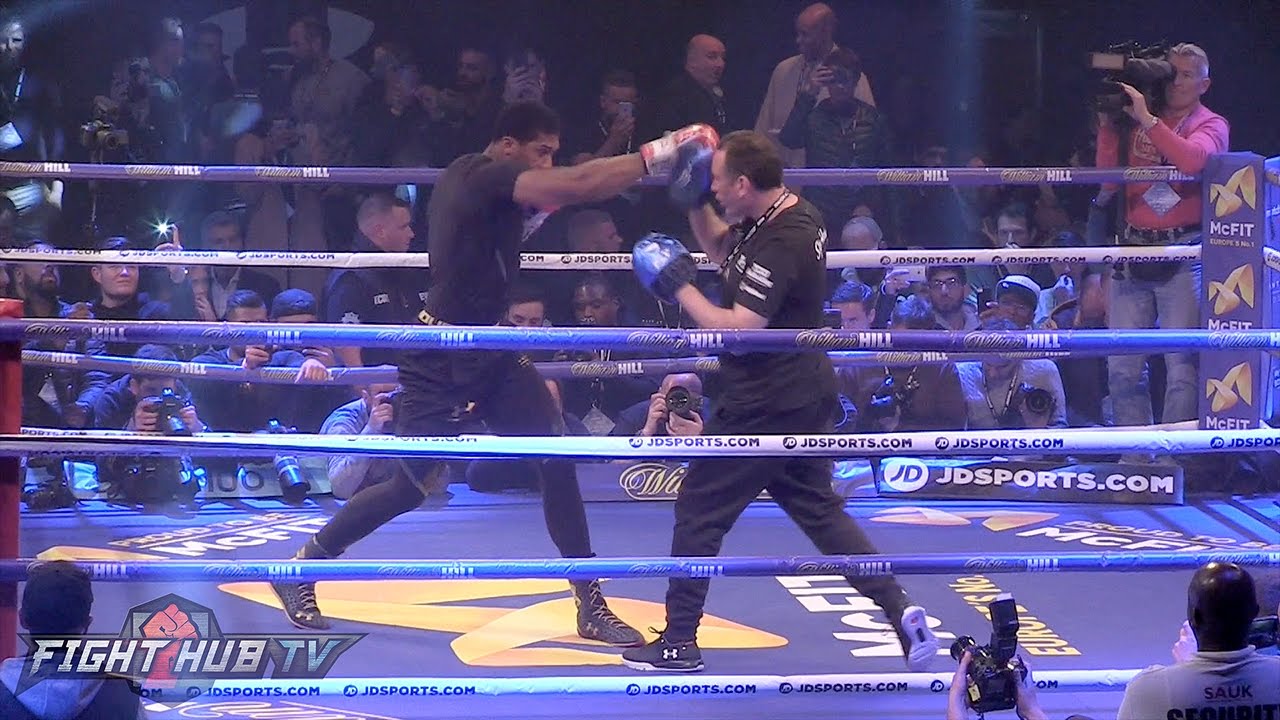 Anthony Joshua Displays Power During Media Workout