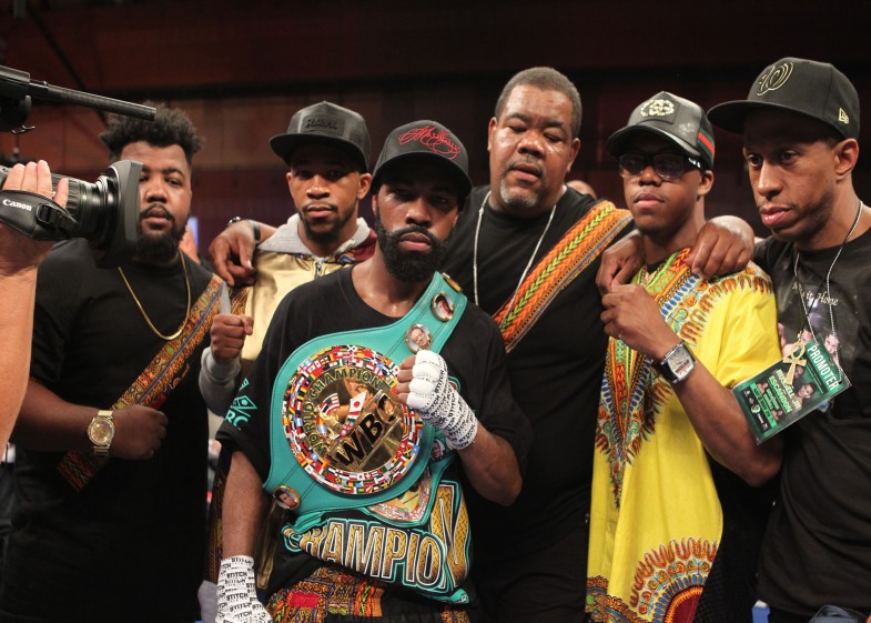 Gary Russell vs. Oscar Escandon - Tom Casino Showtime (32)