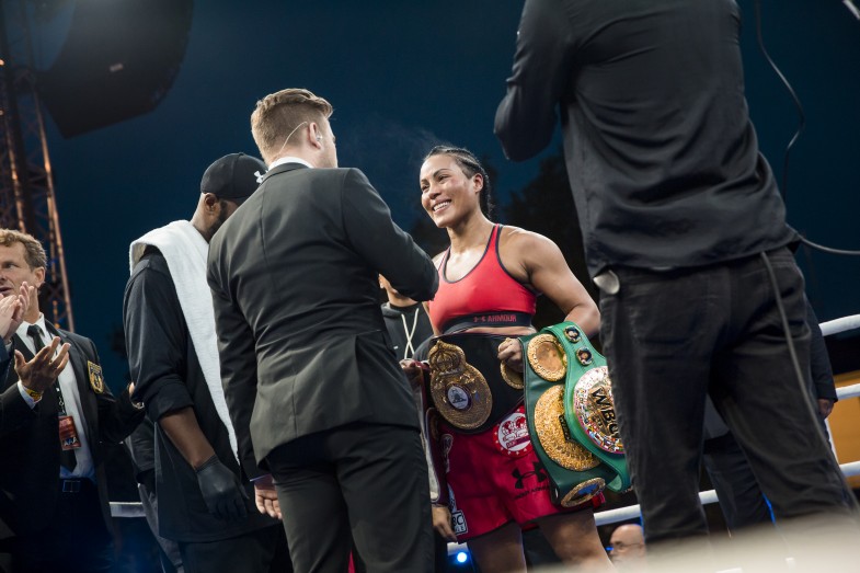 Cecilia Braekhus vs. Erica Farias - JHM_1673 (32)