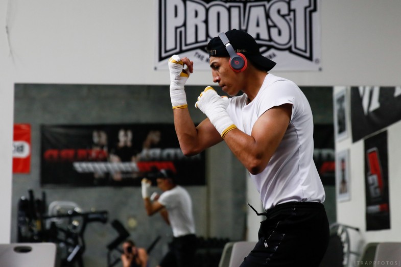 Mario Barrios Eyes Title Shot Within the Year