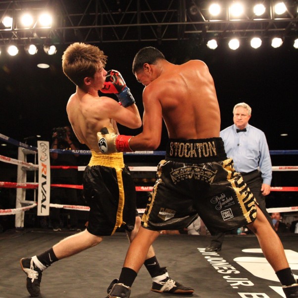 Gabe Flores Jr. Scores Stoppage Win in Dallas