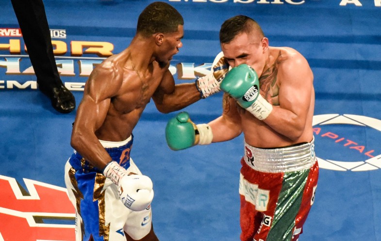 Ryan Martin Wins Controversial Decision Over Francisco Rojo